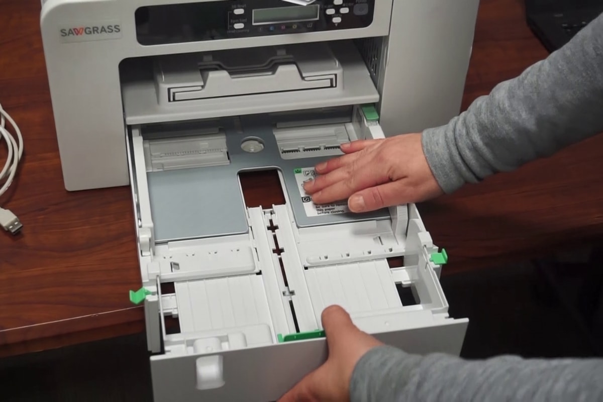 Installing Paper in SG400 SG800 Printer | Coastal Business