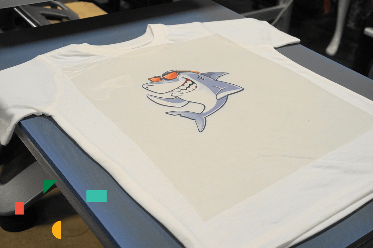 Pressing T-Shirt with Siser EasySubli Vinyl | Coastal Business